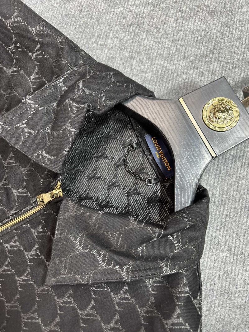 Louis Vuitton Outwear